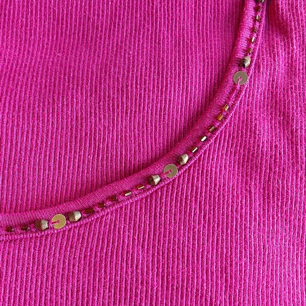 Gorgeous Raspberry Tank Top - Picture 4 of 7
